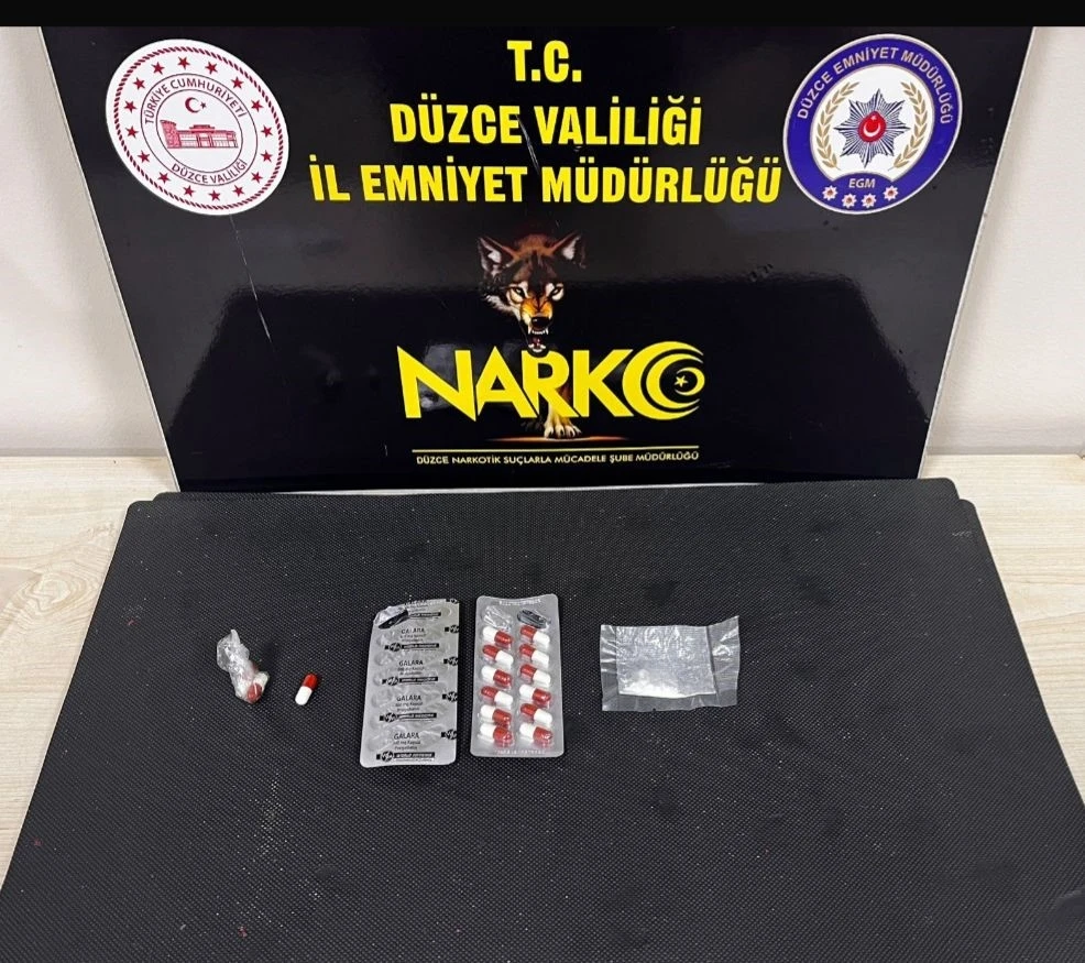 Polis ekipleri uyuşturucu satıcıları göz açtırmıyor
