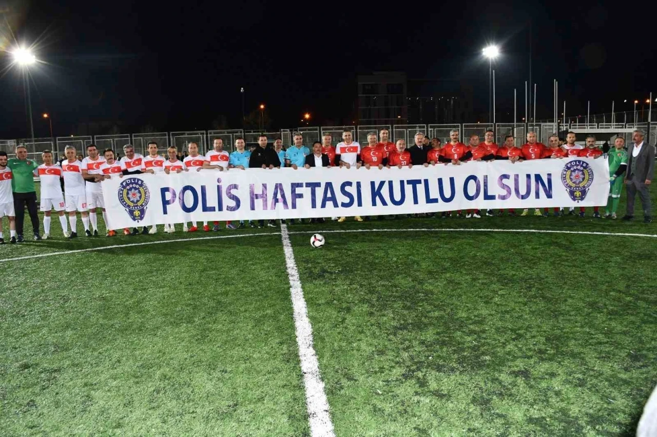 Polis Haftası Etkinliği: Kayseri ASKF: 3 - Emniyetgücü: 3
