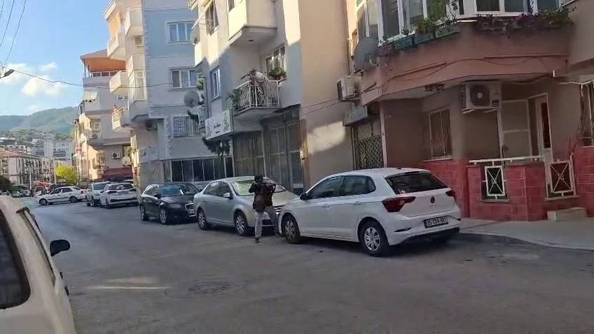 Polis merkezine saldırı anının görüntüleri ortaya çıktı
