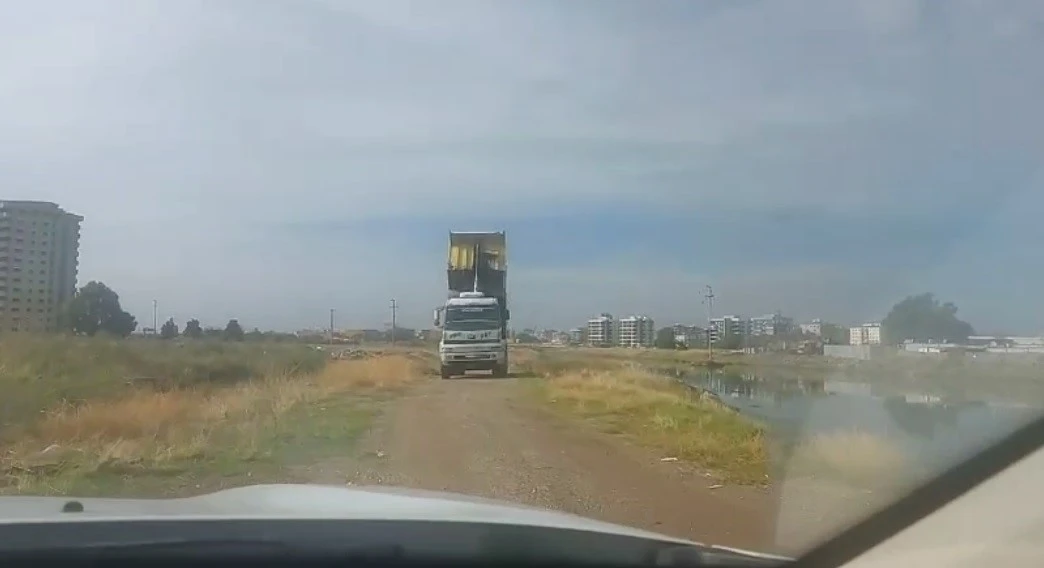 Polise zorluk &ccedil;ıkaran s&uuml;r&uuml;c&uuml;ye 34 bin, ara&ccedil; sahibine 23 bin TL ceza
