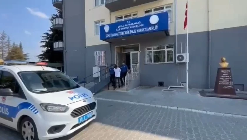 Polisin üzerine araç süren şahıs tutuklandı
