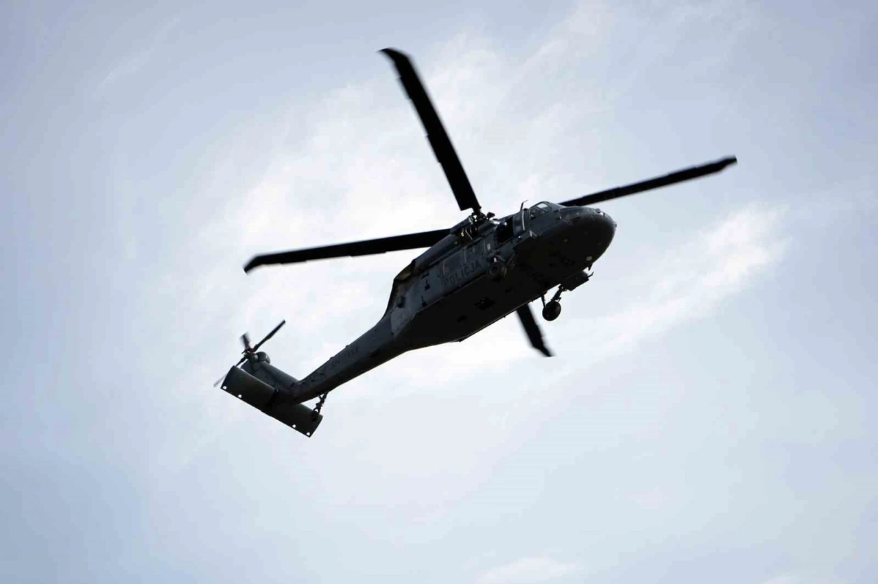 Polonya, ABD’den 32 adet &quot;Black Hawk helikopteri&quot; satın alma planını erteledi
