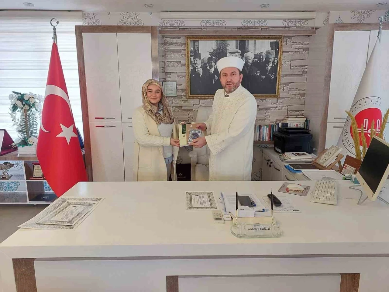 Polonyalı Oksana M&uuml;sl&uuml;man olup Meryem ismini aldı
