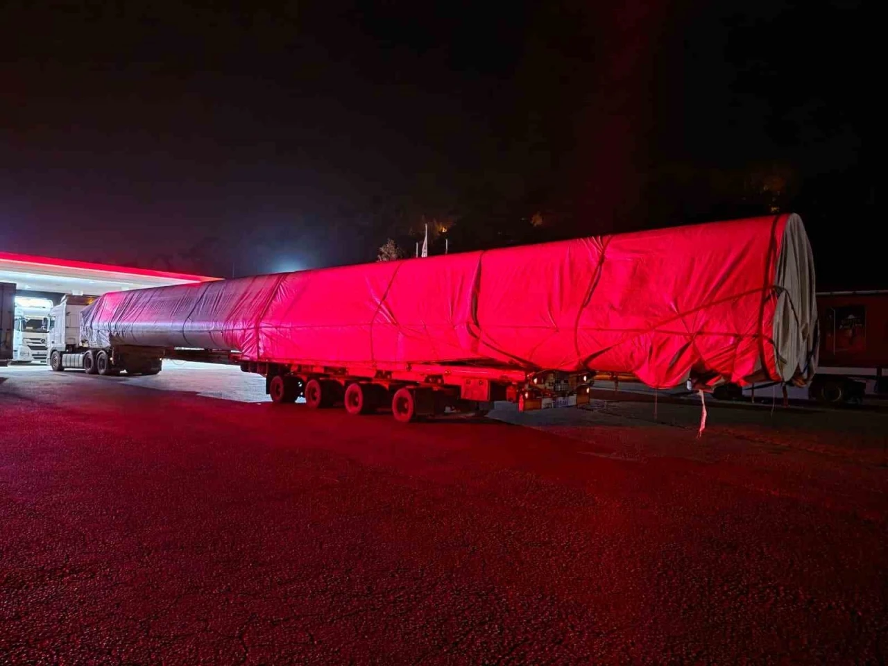 Pozantı’da feci kaza: Otomobil sürücüsü hayatını kaybetti
