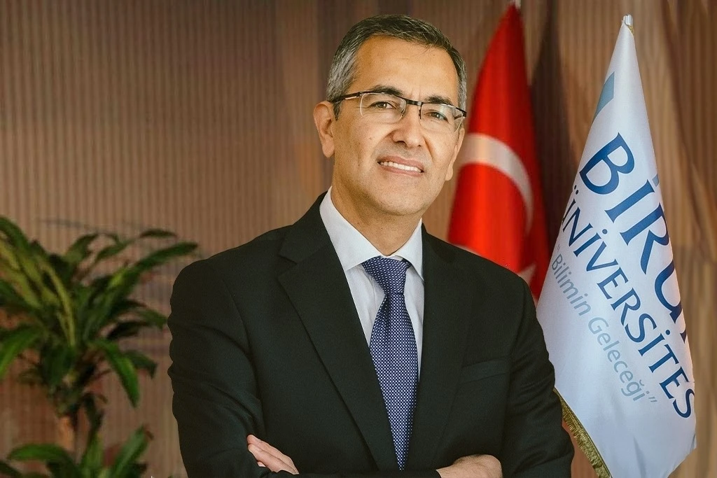 Prof. Dr. Adnan Yüksel: &quot;Tercih yaparken akreditasyona dikkat edin&quot;
