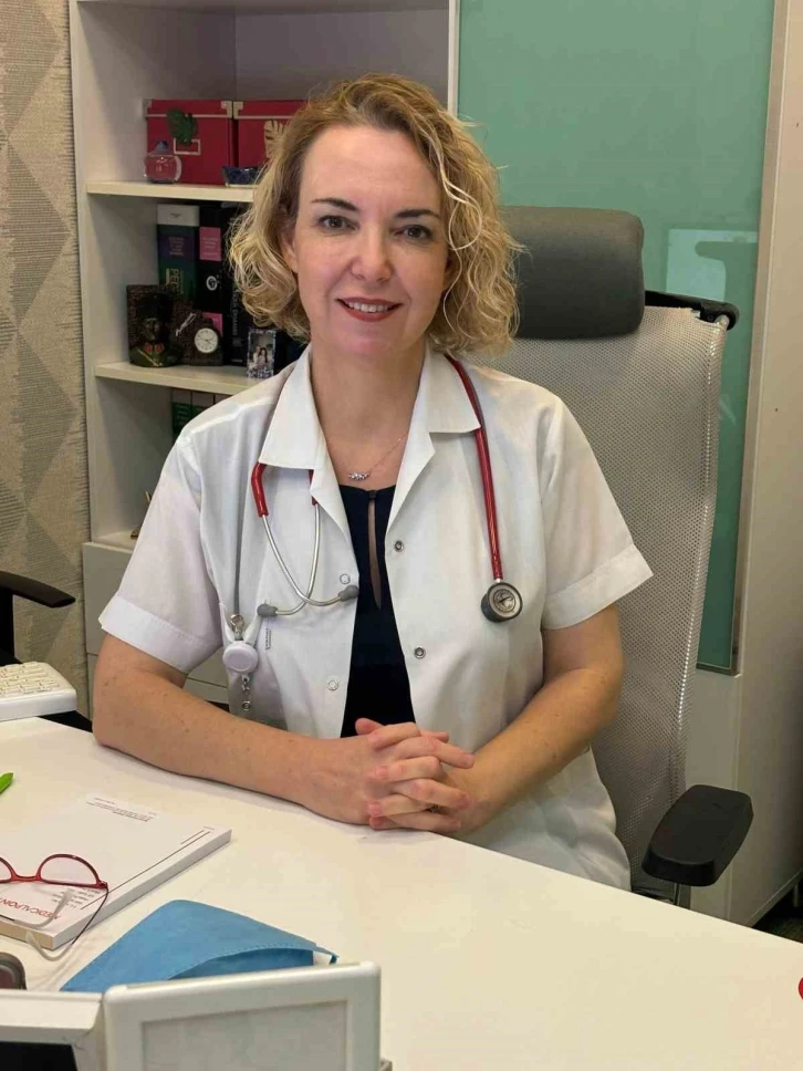 Prof. Dr. Aslan: "Anne sütü sağlık kaynağı"