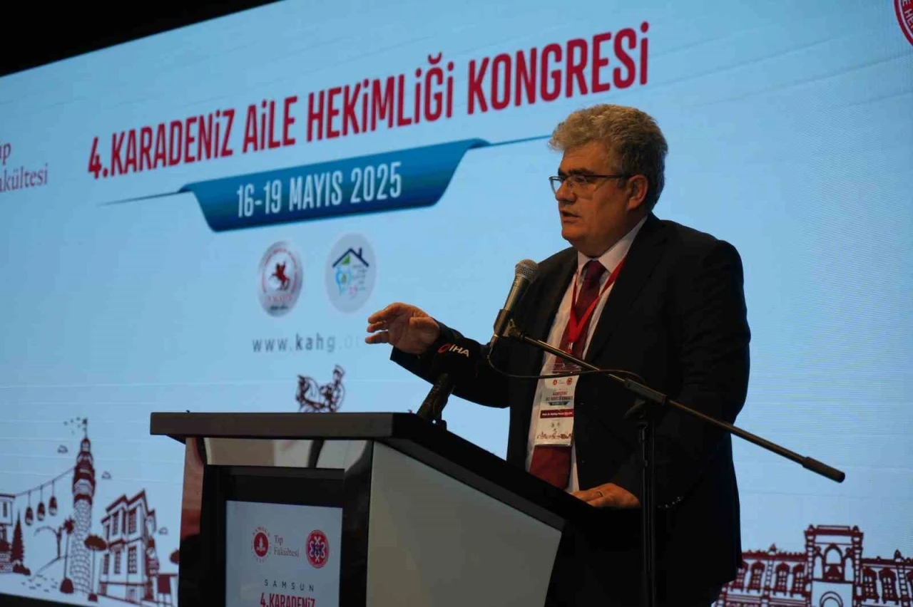 Prof. Dr. Bektaş: &quot;Metamfetamin kullanımında Ege kentleri ve Samsun çok ciddi alarm veriyor&quot;
