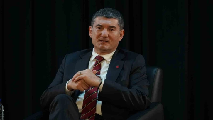 Prof. Dr. &Ccedil;ağrı Erhan, 10. g&uuml;n&uuml;nde İsrail-Filistin savaşını değerlendirdi
