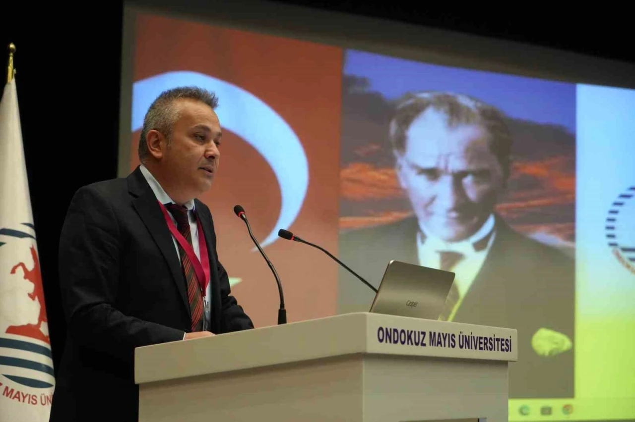 Prof. Dr. Ersanlı: &quot;Bağımlılıkla mücadele, yalnızca tedaviye indirgenemeyecek kadar çok boyutlu&quot;
