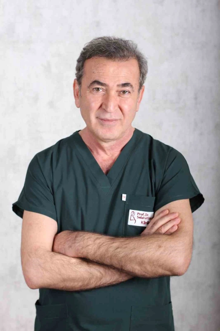Prof. Dr. Selahattin Kumru: "Adet düzensizliği, ihmal edilmemesi gereken bir belirti olabilir"
