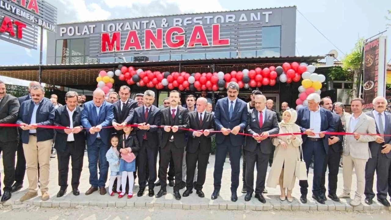 Protokol açılışta buluştu

