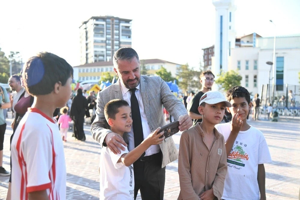 Pursaklar’da 4’üncü Çocuk Şenliği devam ediyor
