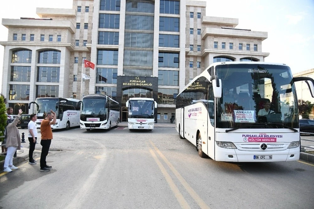 Pursaklar’ın kültür gezilerinde ilk kafile yola çıktı