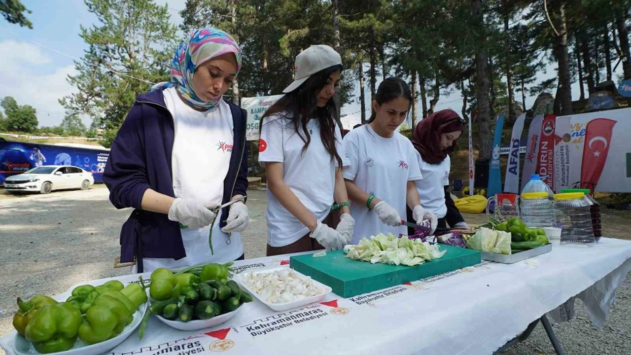 Pusula Maraş&rsquo;tan gen&ccedil;lere gastronomi kampı
