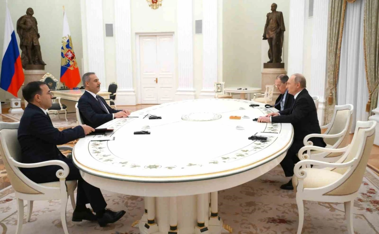 Putin ve Fidan, Rusya-Ukrayna Savaşı’nı ele aldı