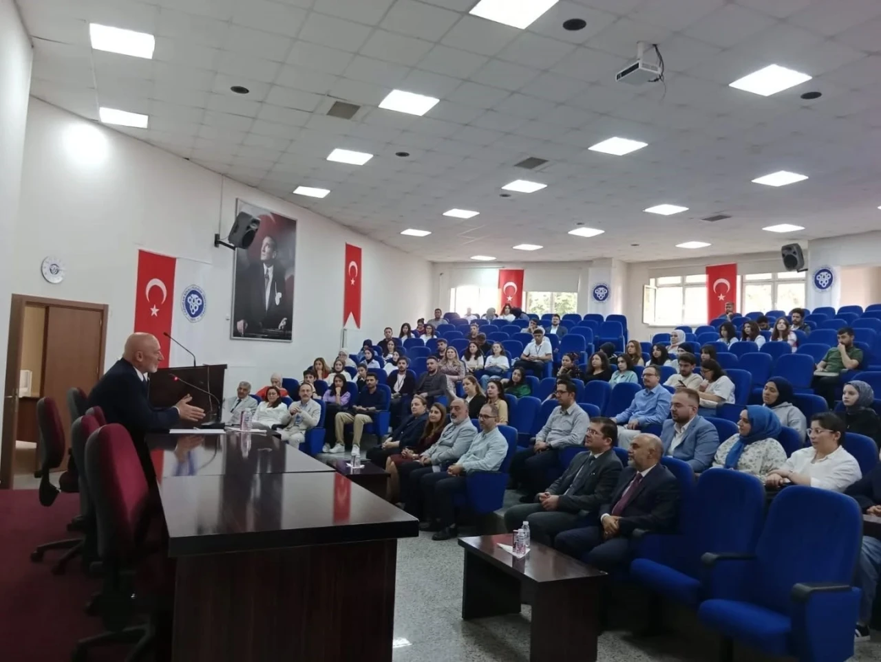 &quot;21. Yüzyılda Ombudsmanlık Söyleşisi&quot; gerçekleştirildi
