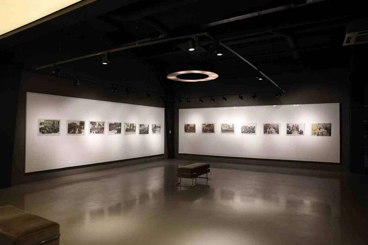 "Adapazarı’nda Bayramlar" sergisi geçmişin coşkusunu bugüne taşıyor