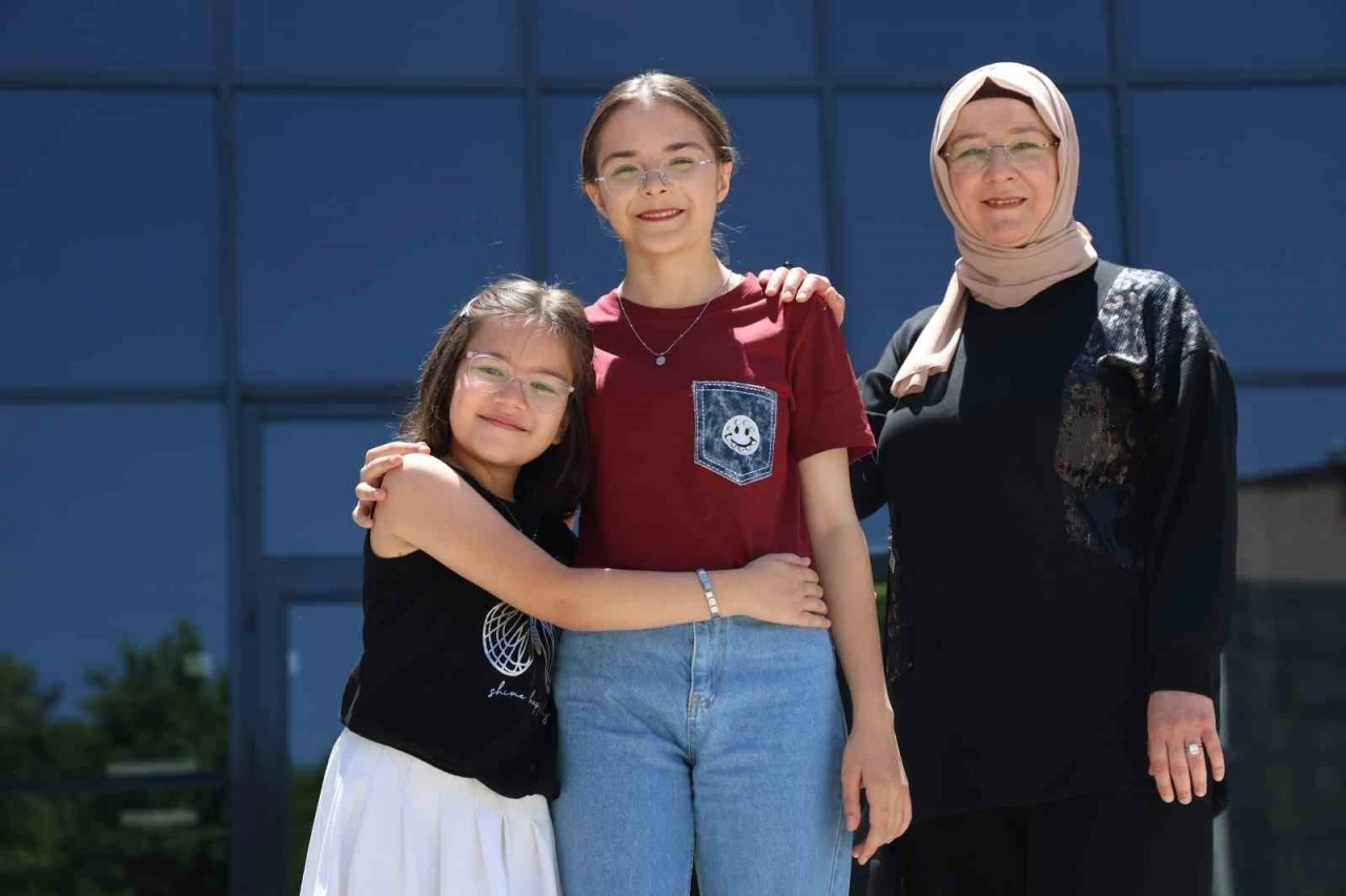 &quot;Anne, tam puan alacağım&quot; dedi, ertesi gün Türkiye birincisi oldu
