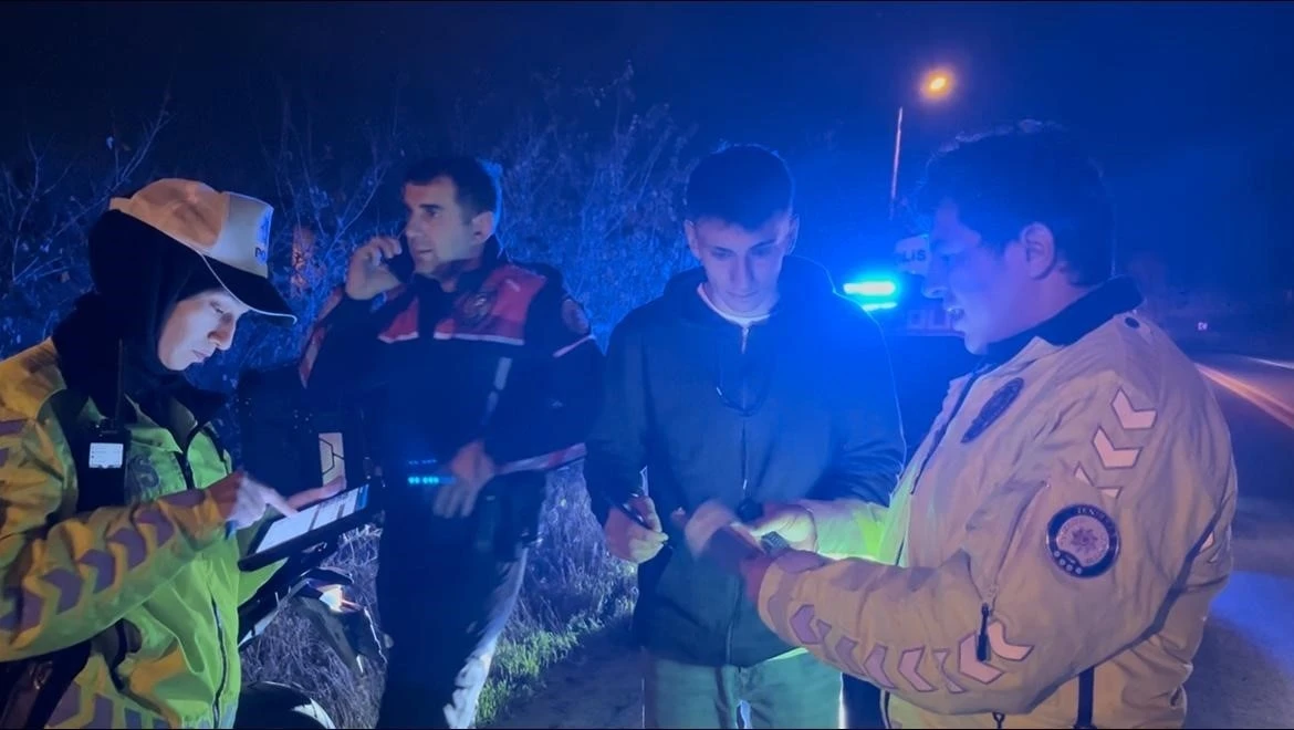 &quot;Brezilya’ya gidiyorum&quot; demişti, üzerine sürüp kaçtığı polise yakalandı
