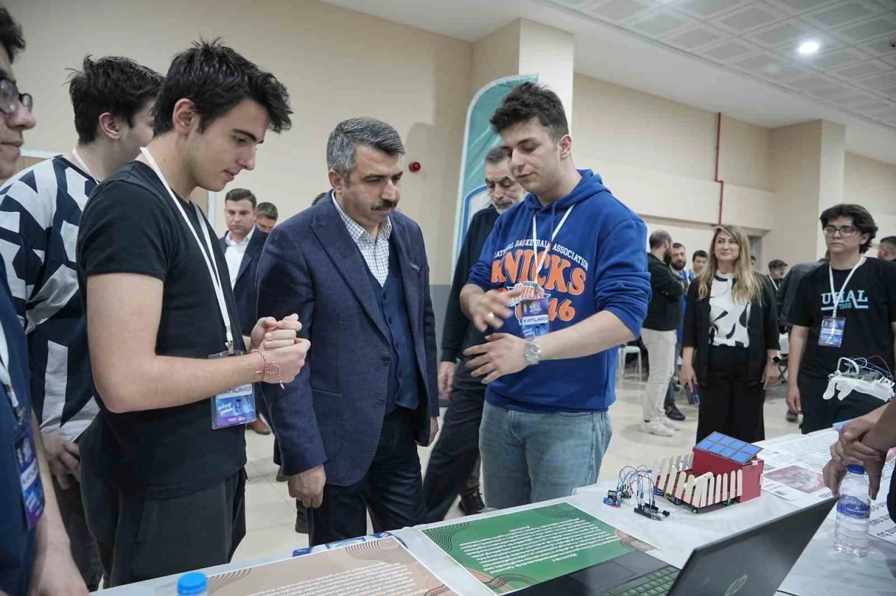 &quot;Bursa Gençlik ve Teknoloji Festivali&quot; başladı
