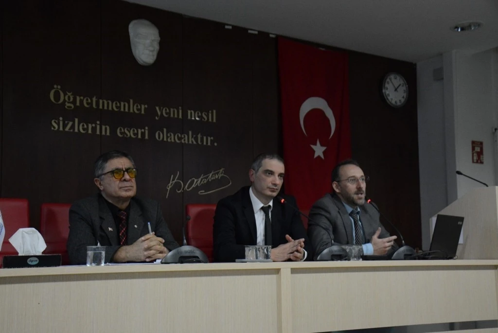 "&Ccedil;ocuk Hakları ve G&uuml;ncel Sorunlar" semineri
