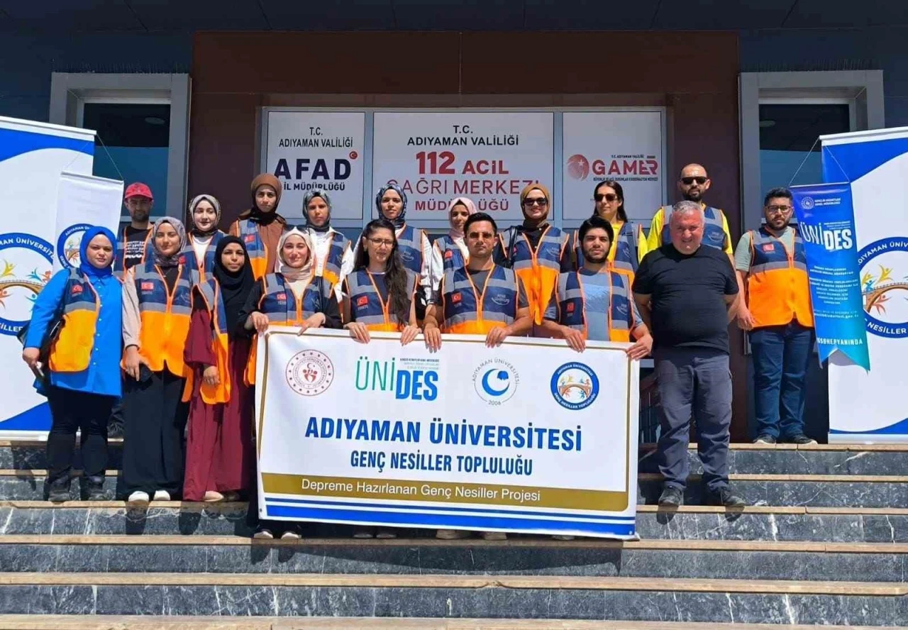 &quot;Depreme hazırlanan genç nesiller&quot; eğitimi başarıyla tamamlandı
