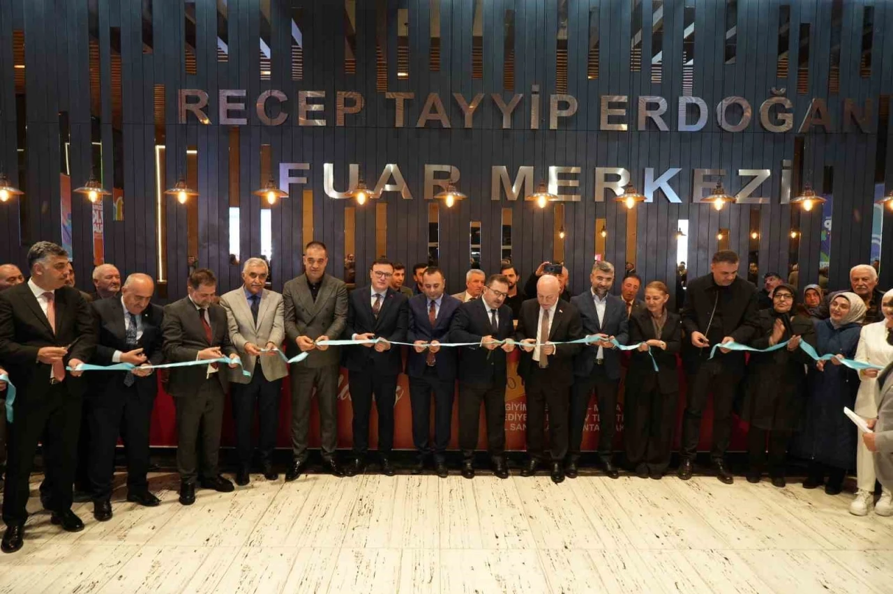 &quot;Erzurum Alışveriş Festivali&quot; başladı
