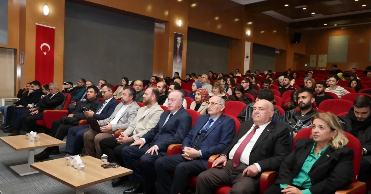 &quot;Geçmişten Geleceğe Gençlik Köprüsü: Ortak Alfabe&quot; programı
