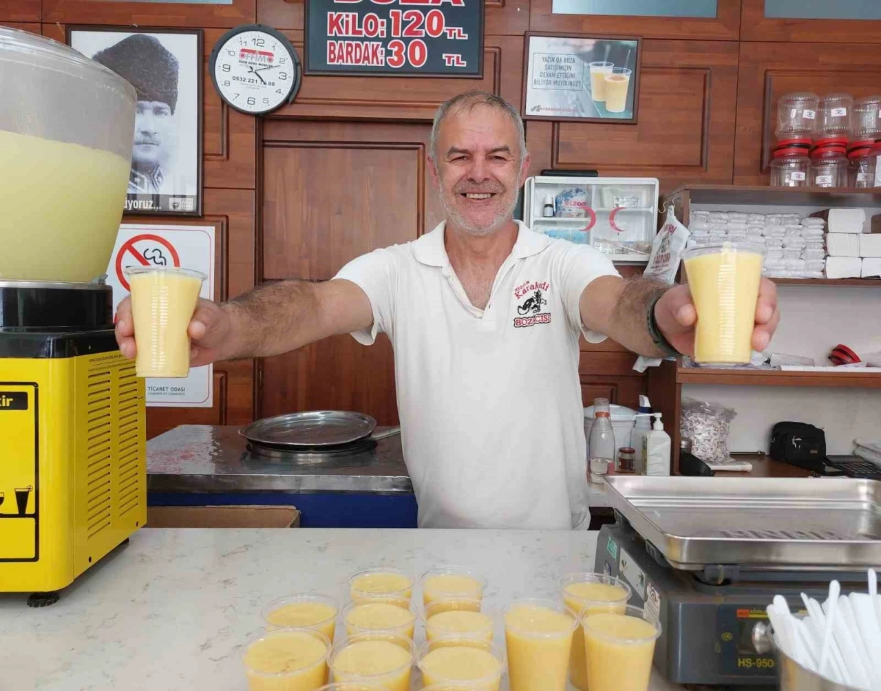 &quot;Geleneksel lezzet olan boza içecek değil yiyecektir&quot;

