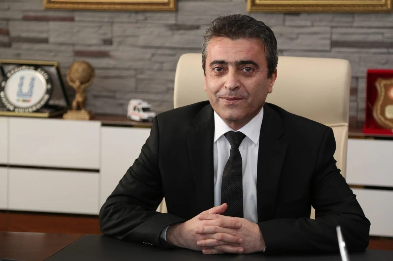 &quot;İlçede en zorlu ameliyatlar dahi yapılıyor&quot;
