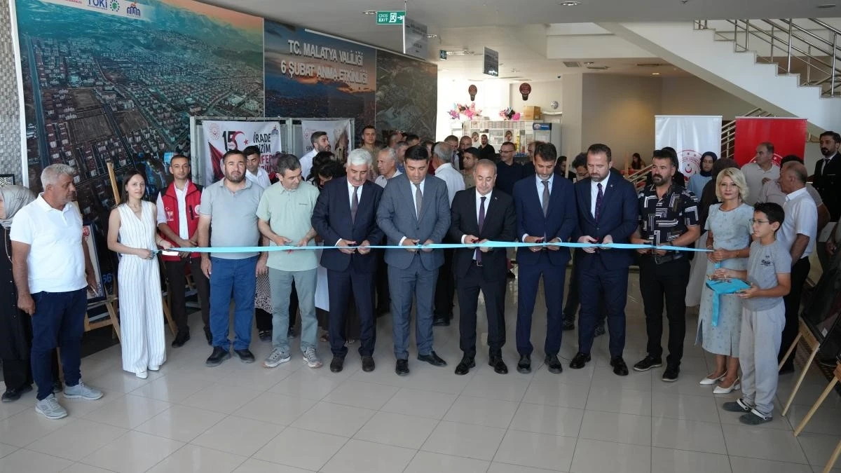 "İrade Bizim Zafer Bizim" temalı sergi a&ccedil;ıldı
