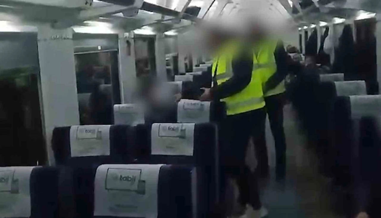 "Kasten öldürme" suçundan aranan cezaevi firarisi trende yakalandı