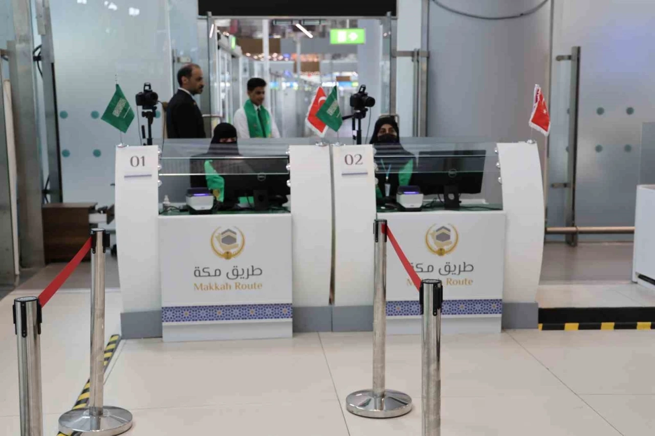 &quot;Mekke Yolu&quot; projesi ile hacı adayları İstanbul Havalimanı’ndan sorunsuz şekilde kutsal topraklara uğurlanıyor
