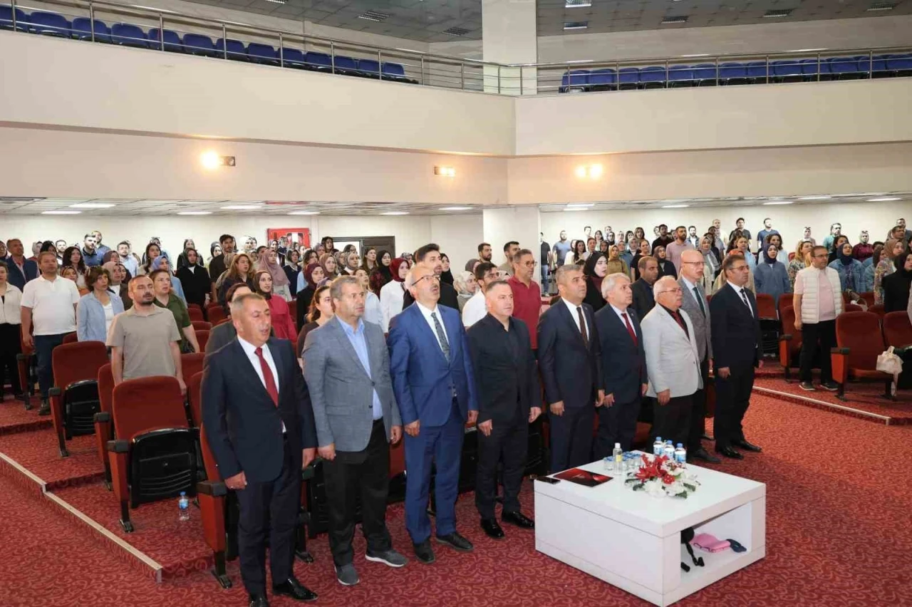 "Rehber &ouml;ğretmenlerin ve psikolojik danışmanların katkıları kıymetli"
