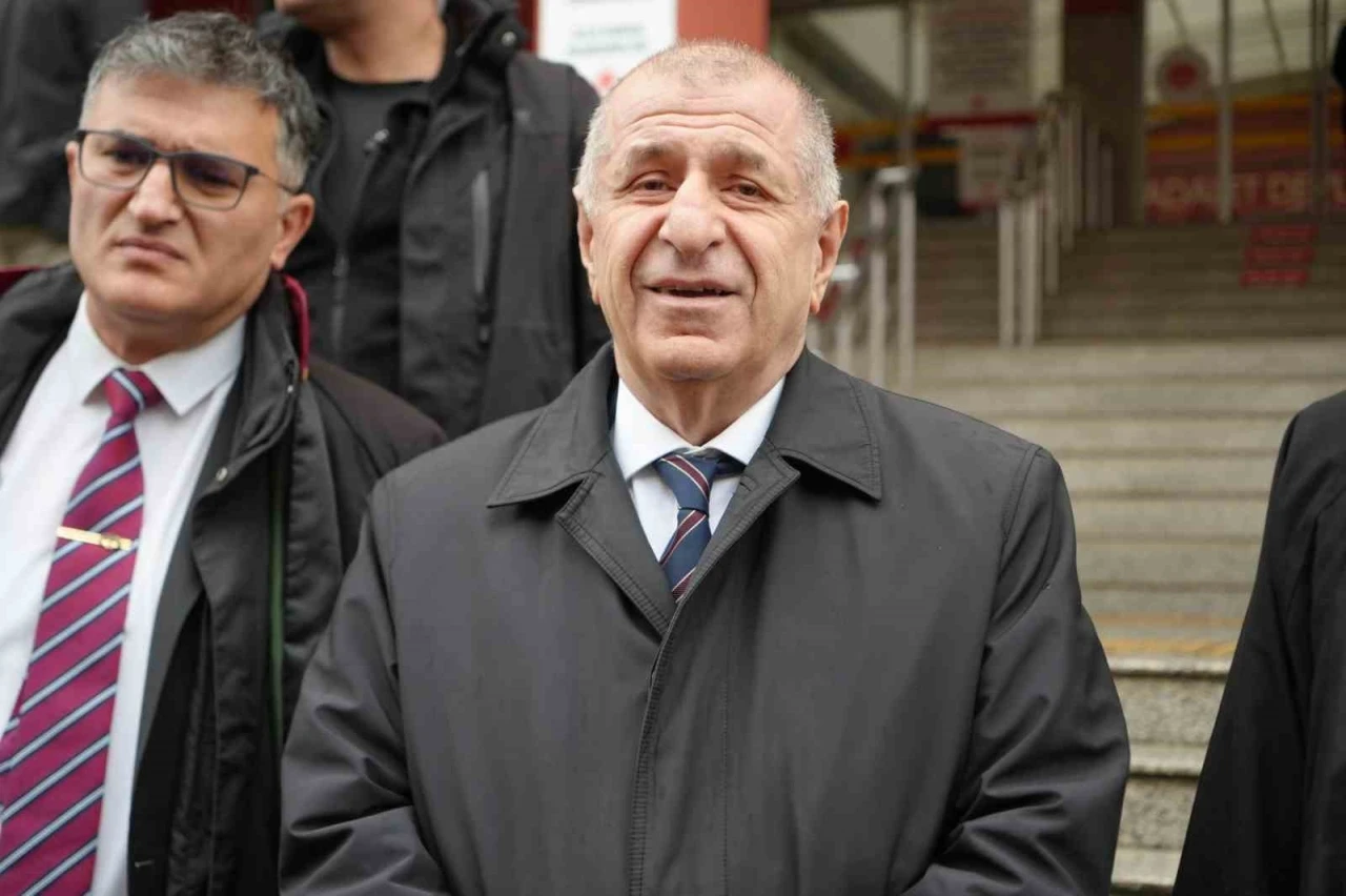 "Soysuz" tartışması yargıya taşındı: &Uuml;mit &Ouml;zdağ mahkeme karşısına &ccedil;ıktı
