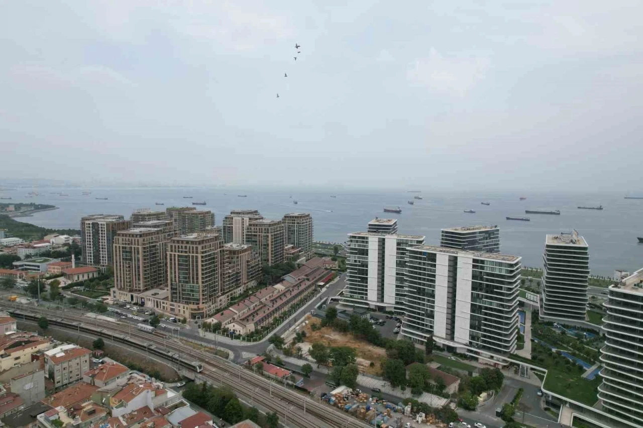 &quot;Türkiye zengin Arapları beklerken zengin Türkler Dubai’ye gitti&quot;
