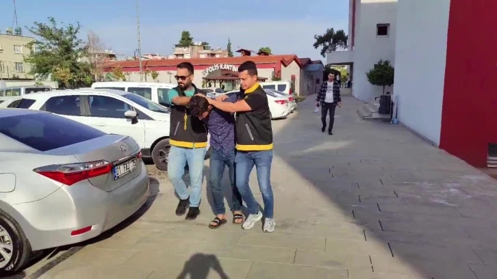 "Uyuma kavgasında" hamile karısını eliyle boğarak &ouml;ld&uuml;ren koca tutuklandı
