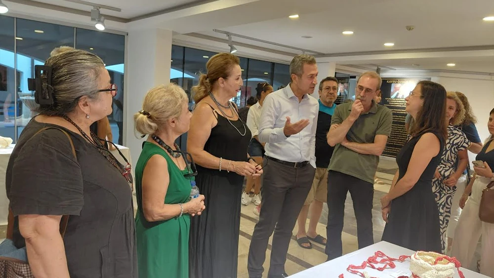 &quot;Vefa&quot; Sergisi Marmaris'te Sanatseverlerle Buluştu