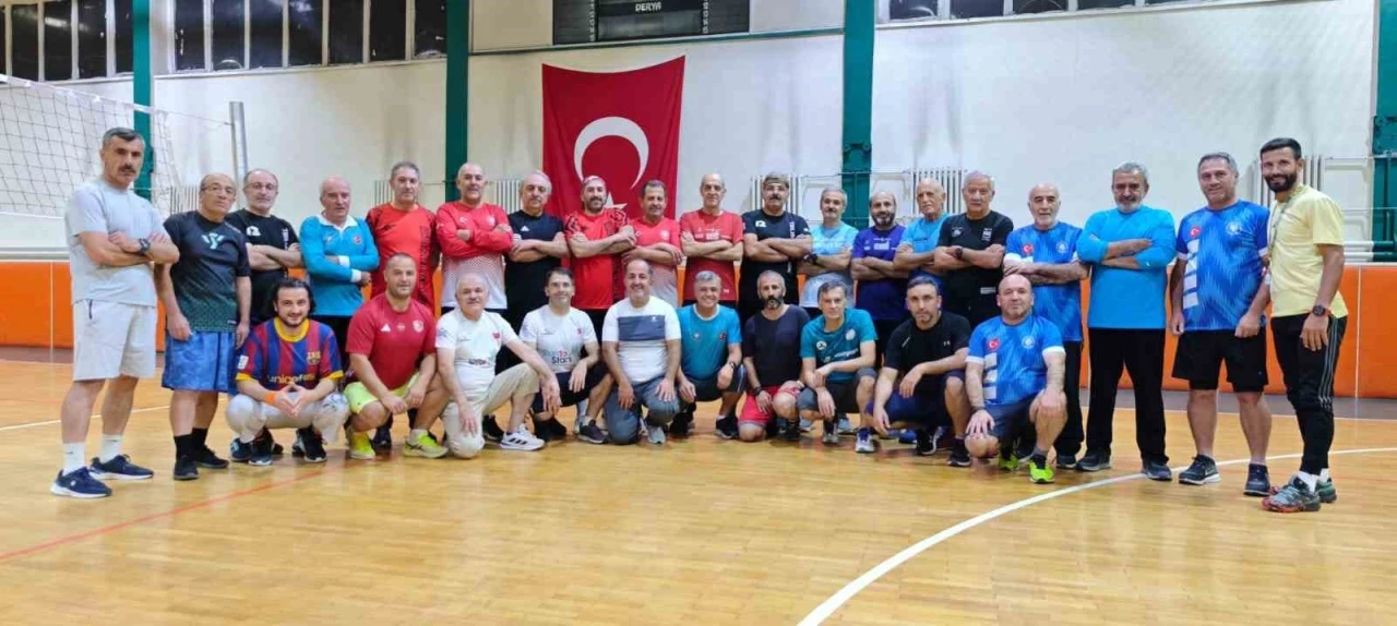 &quot;Yaşam boyu spor&quot; anlayışıyla koşuyorlar
