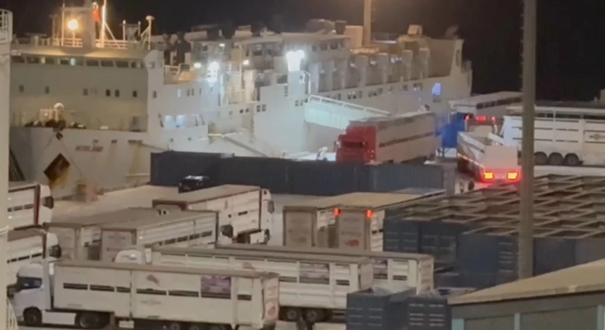 "Yüzen Ahır" yine Bandırma’da: Çelebi Limanı’na tepkiler büyüyor