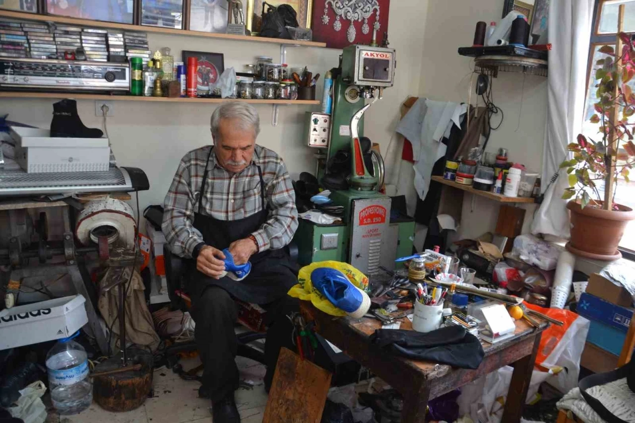 Ramazan ustanın 1 elinde 3 hüner
