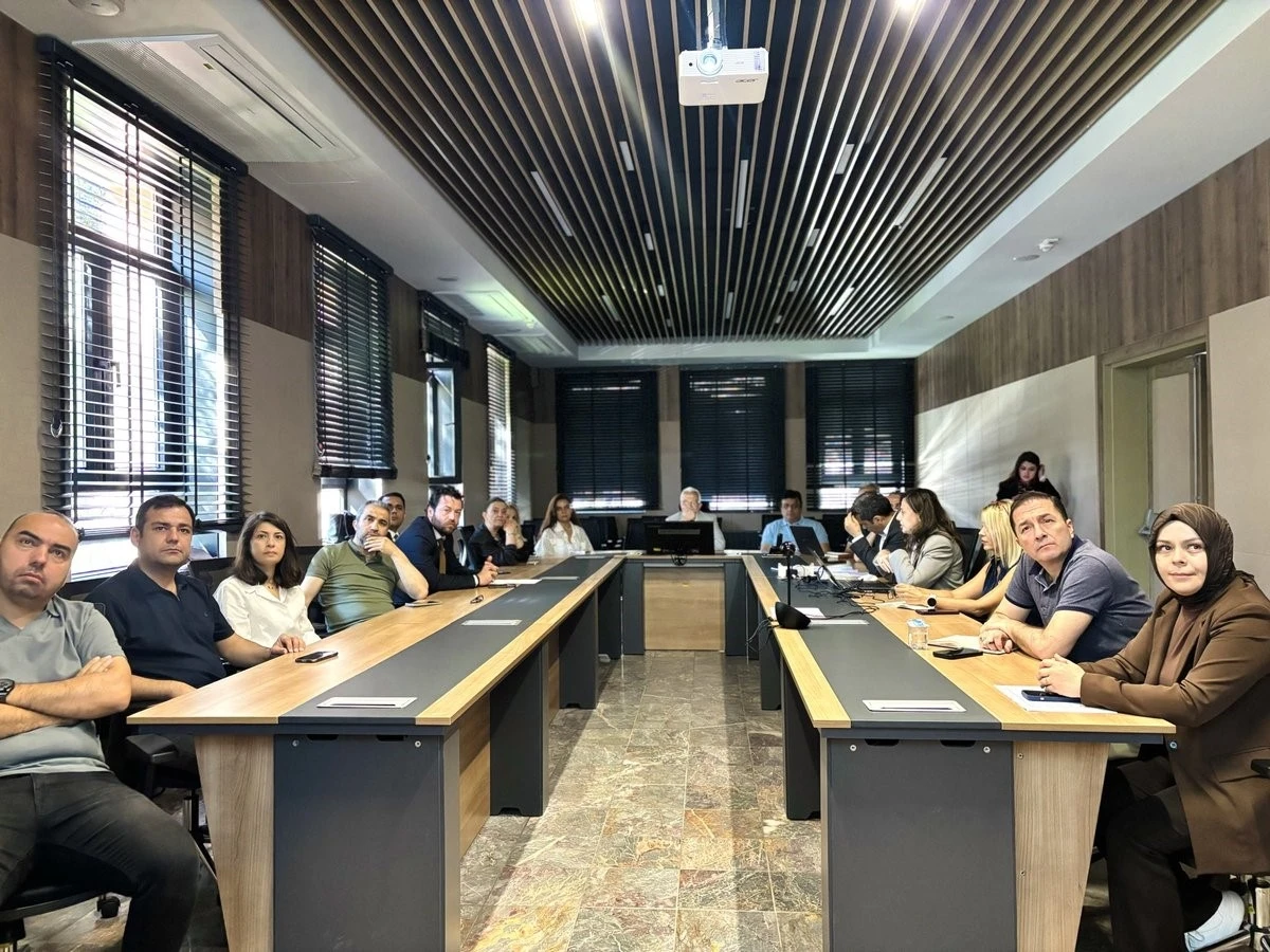 REDES Brifing Toplantısı ger&ccedil;ekleştirildi
