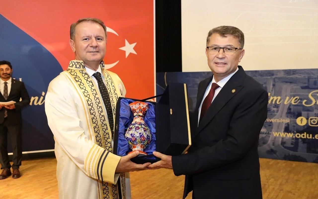Rektör Orhan Baş: &quot;Üniversitemizi dünyada tanınan bir eğitim kurumu haline getirme hedefiyle çalışıyoruz&quot;

