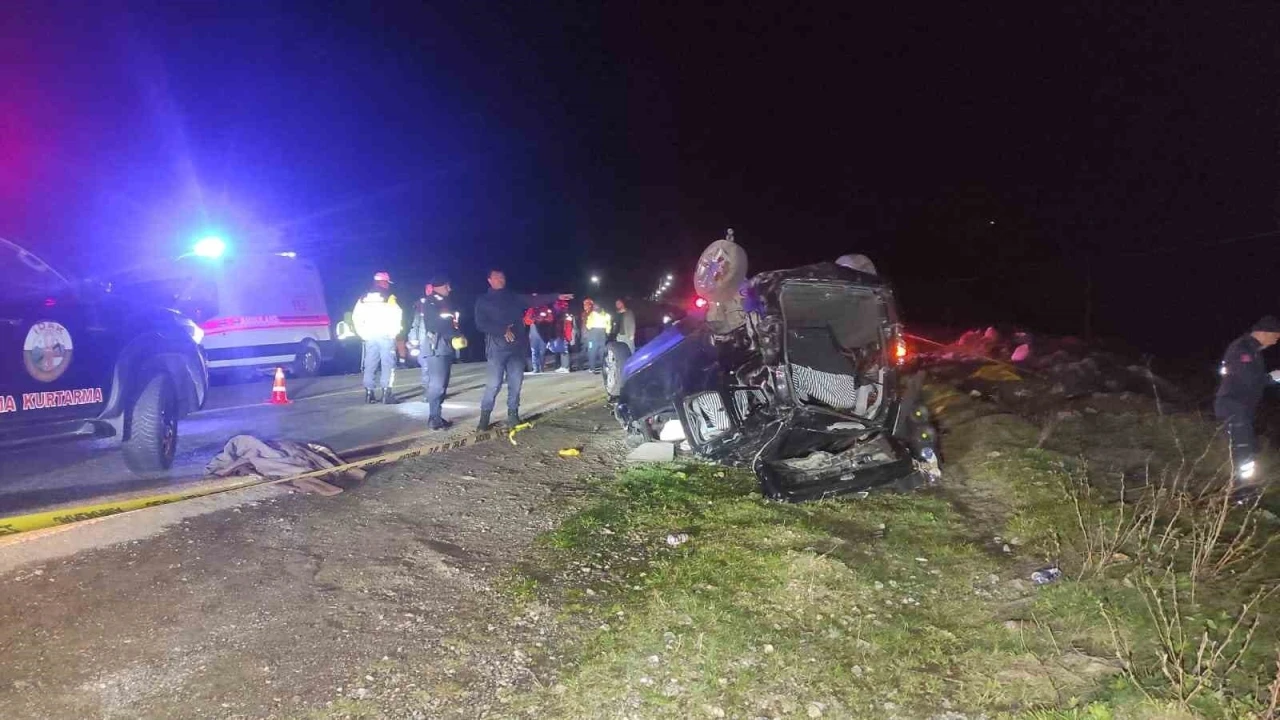 Rize’de otomobil takla attı: 3 ölü, 2 yaralı
