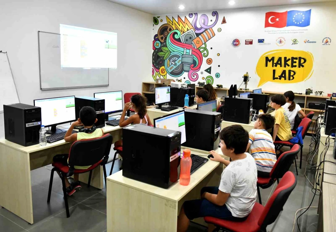 Robotik kodlama kursuna başvurular başladı