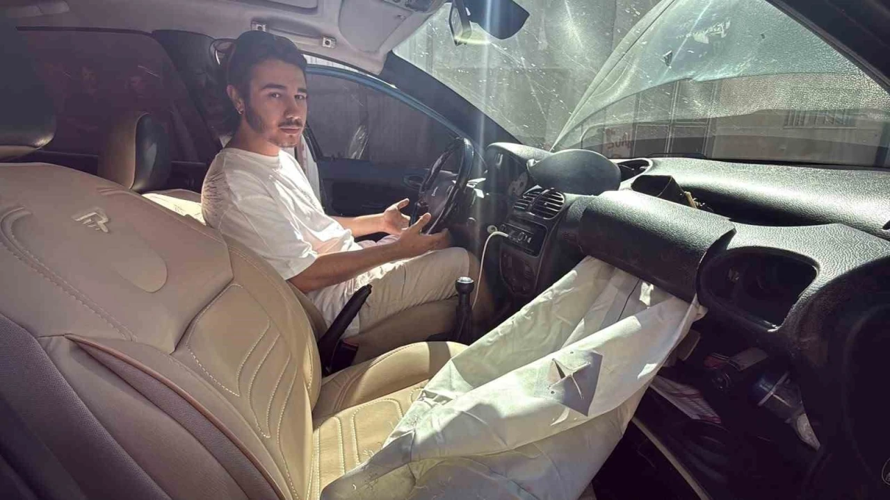 R&ouml;gar kapağı nedeniyle alın teriyle aldığı aracının airbagleri patladı
