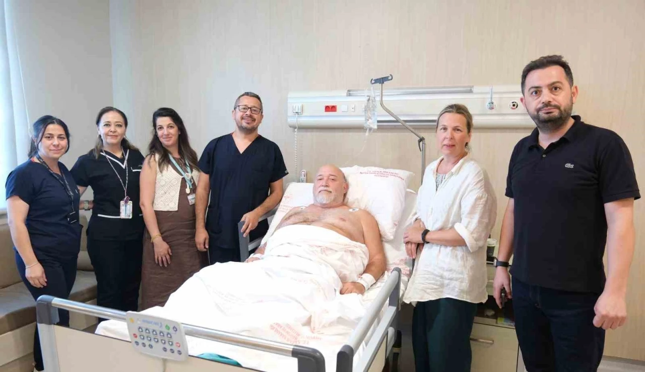 Rus hasta Mersin Şehir Hastanesi’nde sağlığına kavuştu
