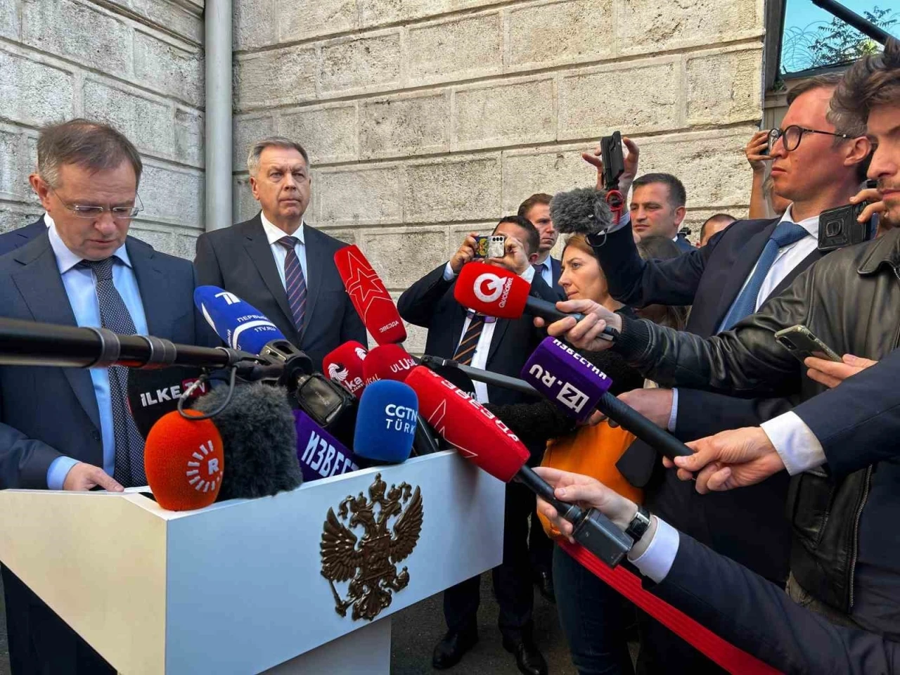 Rus heyeti, Ukrayna ihtilafını çözmeye odaklandıklarını söyledi
