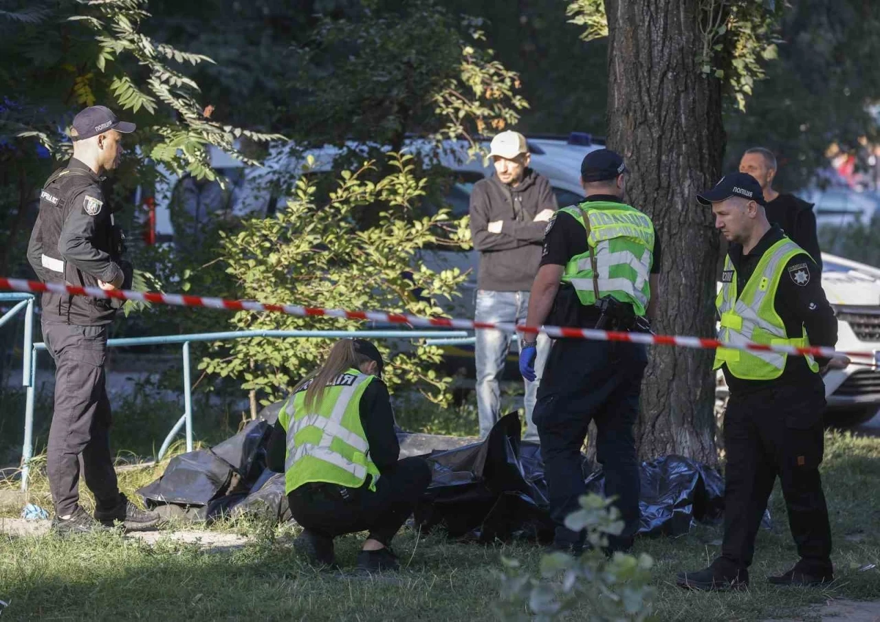 Rusya’nın Kiev’e saldırısında can kaybı 15’e yükseldi
