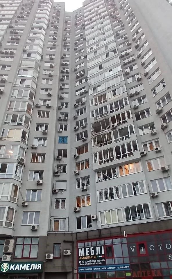 Rusya, Ukrayna’ya ait hava üssünü hipersonik füzelerle vurdu
